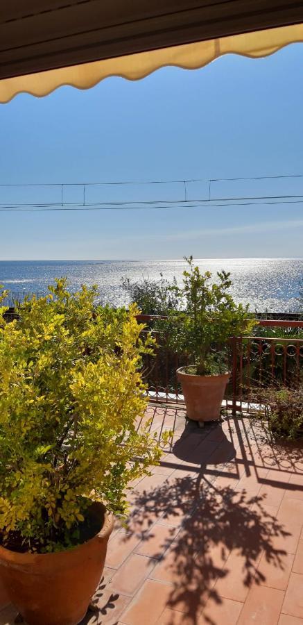 White Lotus Apartment Taormina Exterior photo